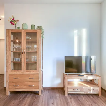 Apartment Seebrise Am Roebeler Stadthafen - Neubau 2025 Robel